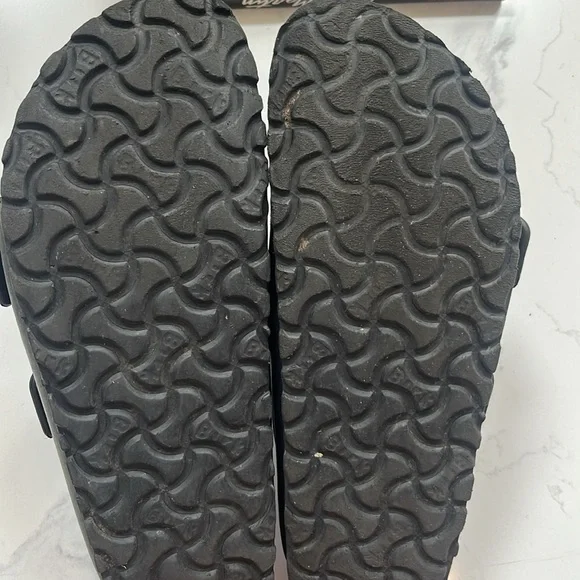 Birkenstock Arizona EVA Sandals. Black. Size 39 - Picture 6 of 7